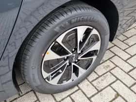 Kia Ceed Sportswagon (2025) thumbnail 17