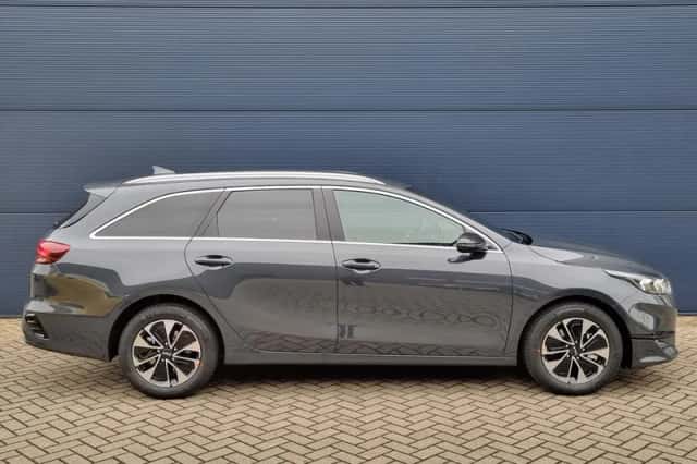Kia Ceed Sportswagon (2025) thumbnail 4