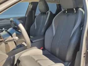 Peugeot 308 (2023) thumbnail 17