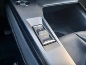 Peugeot 308 (2023) thumbnail 24