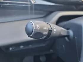 Peugeot 308 (2023) thumbnail 29