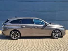 Peugeot 308 (2023) thumbnail 4