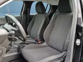 Peugeot 208 (2022) thumbnail 10