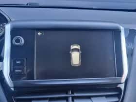 Peugeot 208 (2018) thumbnail 22