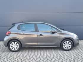 Peugeot 208 (2018) thumbnail 6