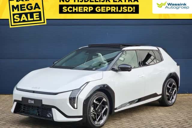 Kia EV4 (2026) thumbnail 1