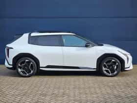 Kia EV4 (2026) thumbnail 3