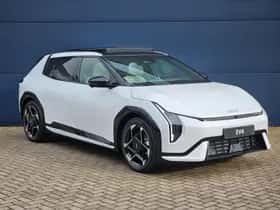 Kia EV4 (2026) thumbnail 5