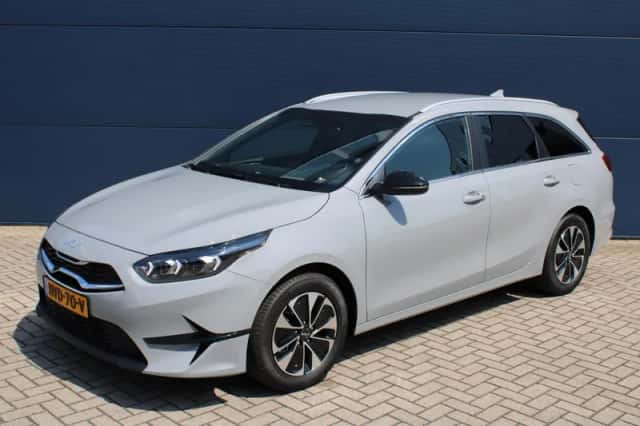 Kia Ceed Sportswagon (2025) thumbnail 3