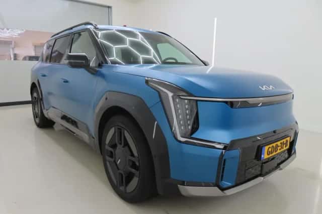 Kia EV9 (2024) thumbnail 4