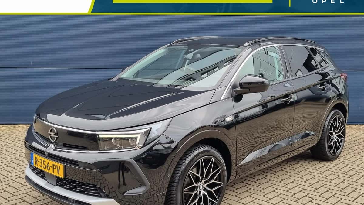 Opel Grandland (2022) — foto 1