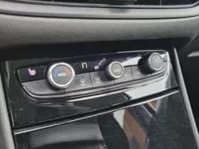 Opel Grandland (2022) thumbnail 24