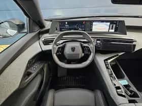 Peugeot 5008 (2025) thumbnail 10