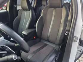 Peugeot 208 (2022) thumbnail 21