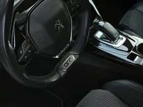 Peugeot 208 (2022) thumbnail 22