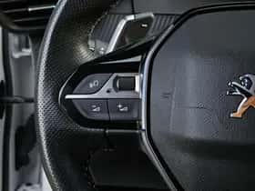 Peugeot 208 (2022) thumbnail 25