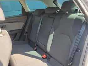 SEAT Leon (2018) thumbnail 11