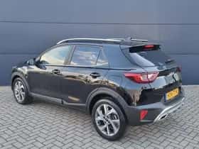 Kia Stonic (2025) thumbnail 4