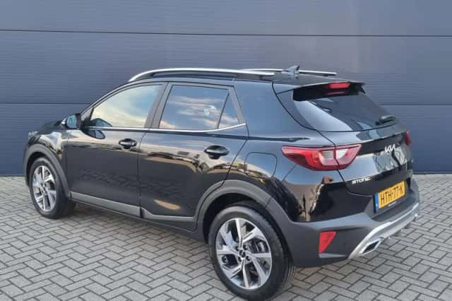 Kia Stonic (2025) thumbnail 5