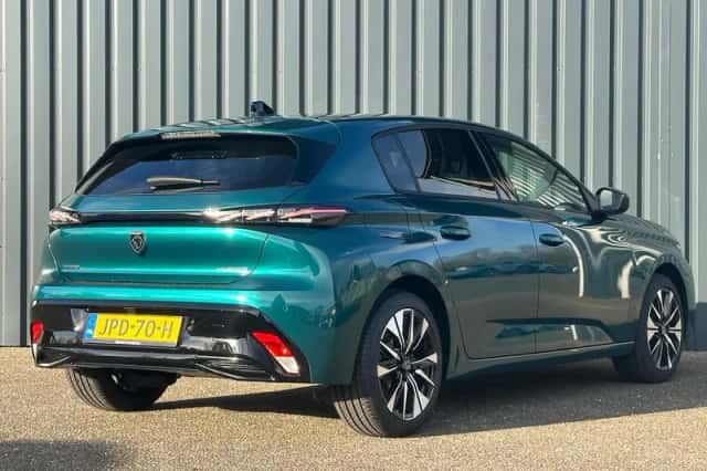 Peugeot 308 (2025) thumbnail 5