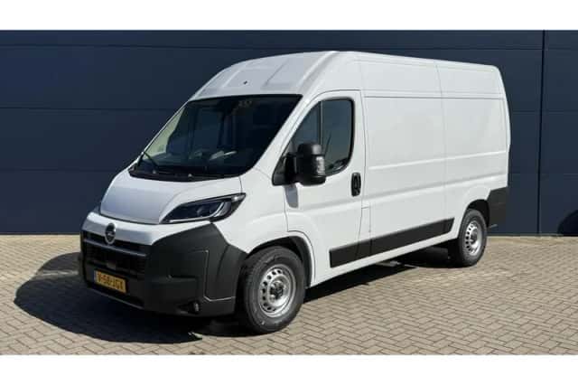 Opel Movano (2024) thumbnail 2