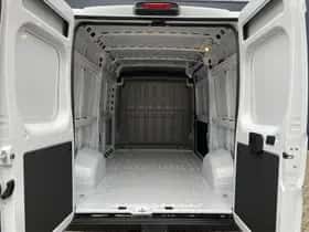 Opel Movano (2024) thumbnail 7