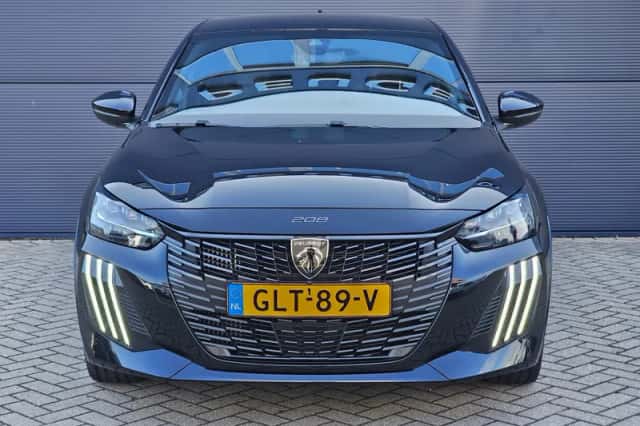Peugeot 208 (2024) thumbnail 2