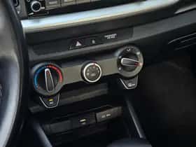 Kia Stonic (2020) thumbnail 18