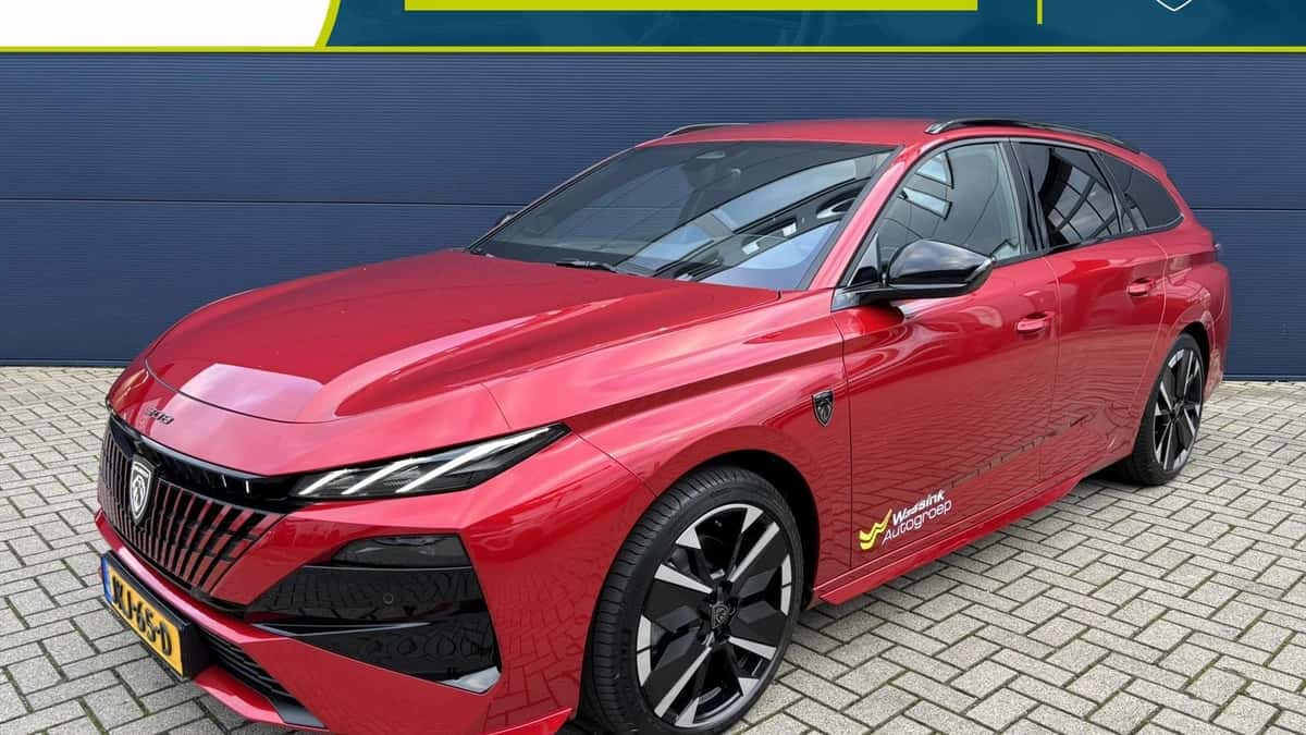 Peugeot 308 (2025) — foto 1