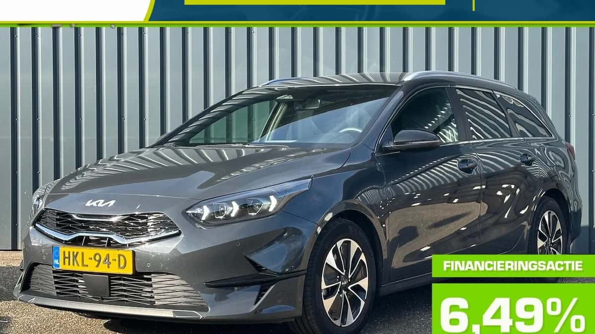 Kia Ceed Sportswagon (2025) — foto 1