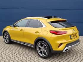 Kia XCeed (2020) thumbnail 3