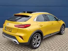 Kia XCeed (2020) thumbnail 5