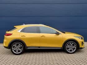 Kia XCeed (2020) thumbnail 6