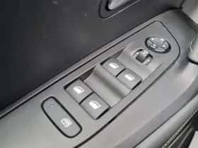 Peugeot 2008 (2020) thumbnail 25