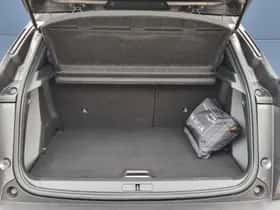 Peugeot 2008 (2020) thumbnail 26