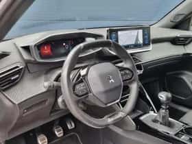 Peugeot 2008 (2020) thumbnail 10