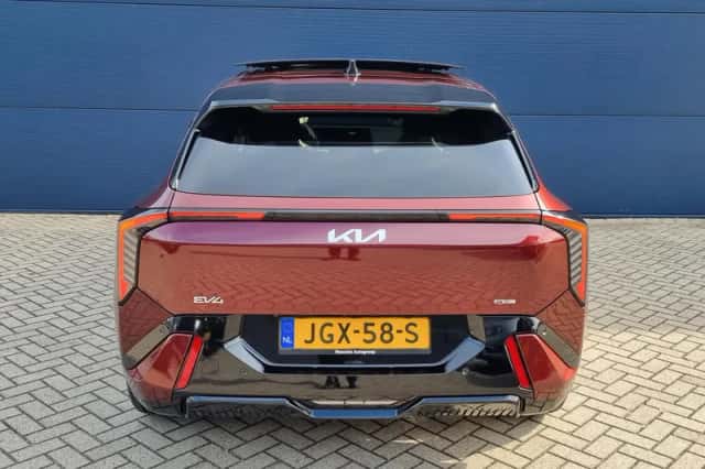 Kia EV4 (2025) thumbnail 5