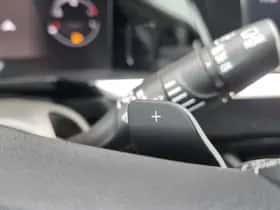 Opel Grandland (2023) thumbnail 17