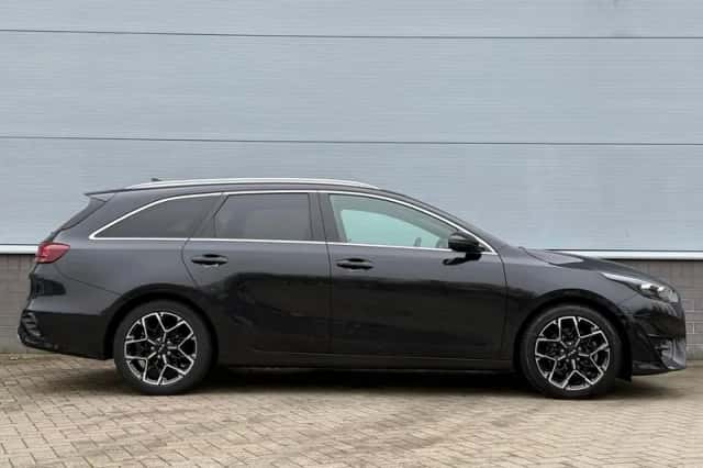 Kia Ceed Sportswagon (2024) thumbnail 5