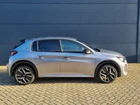 Peugeot 208 (2025) thumbnail 3