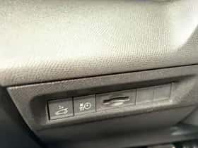 Peugeot e-308 (2025) thumbnail 37