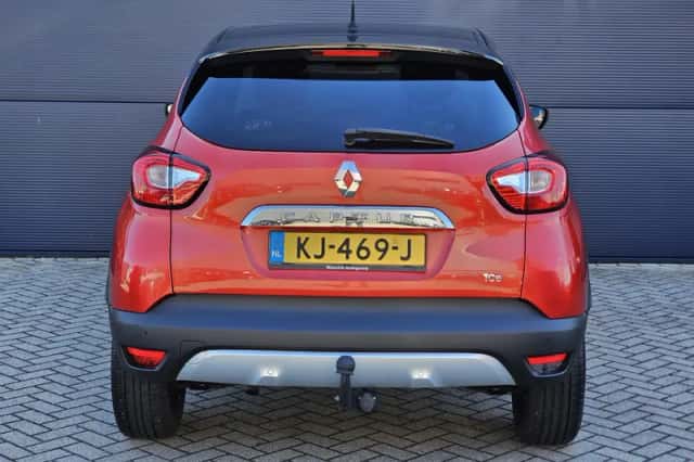 Renault Captur (2016) thumbnail 6