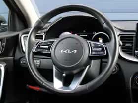 Kia Ceed Sportswagon (2024) thumbnail 23