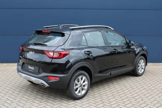 Kia Stonic (2026) thumbnail 3