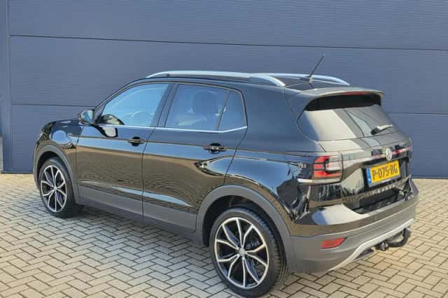 Volkswagen T-Cross (2020) thumbnail 3