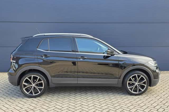 Volkswagen T-Cross (2020) thumbnail 6