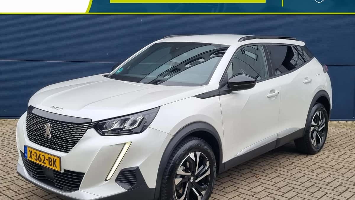 Peugeot 2008 (2023) — foto 1