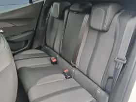 Peugeot 2008 (2023) thumbnail 11