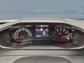 Peugeot 2008 (2023) thumbnail 12