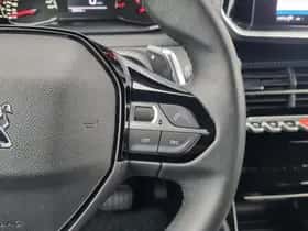 Peugeot 2008 (2023) thumbnail 14